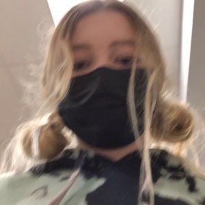 Meet your Posher, Dotty